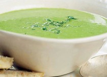 Green Pea Soup with Spinach